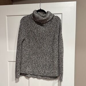 Old Navy Marled Gray Turtleneck Sweater